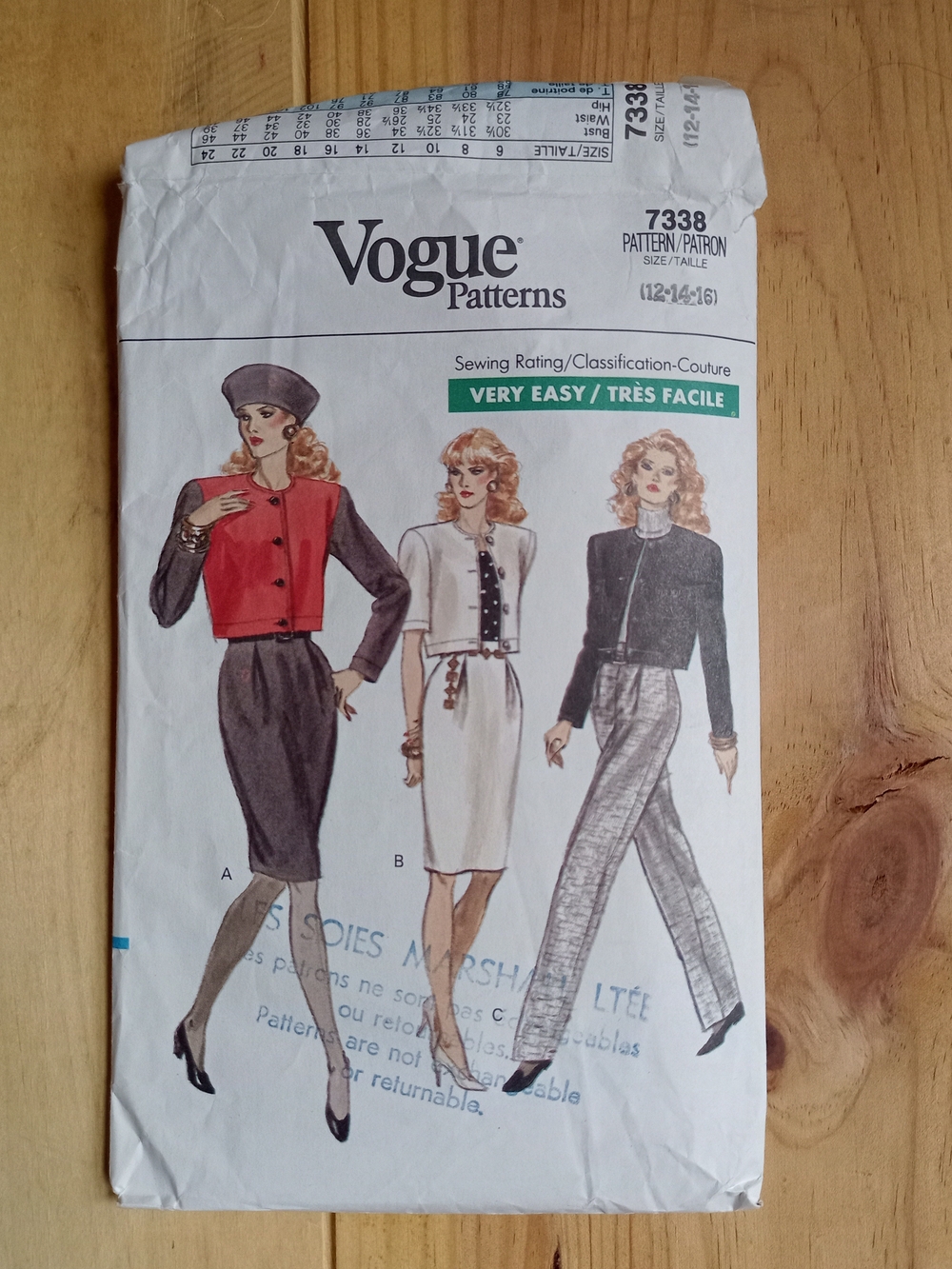 Vogue #7338 Sewing Pattern Size 12-14-16 Very Easy Cut